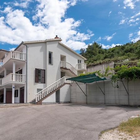 Apartment Katarina Trogir Bagian luar foto