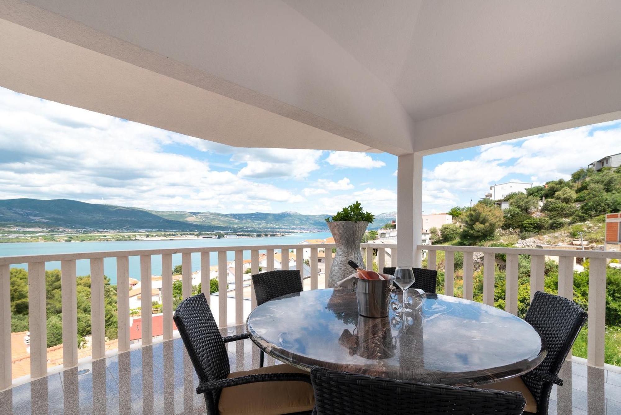 Apartment Katarina Trogir Bagian luar foto