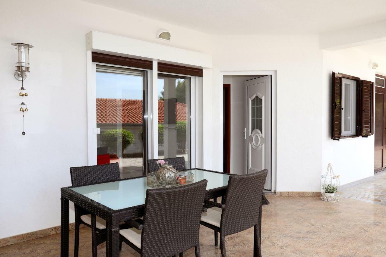 Apartment Katarina Trogir Bagian luar foto